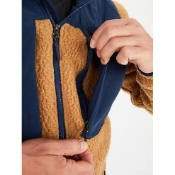 Marmot Men's Wiley Jacket 17 Marmot Men's Wiley Jacket -Camp Haven Store 10381648x1224532 vAlt image 3