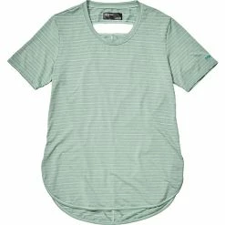 Marmot Women's Ellie SS Top -Camp Haven Store 10473988x1178319 vAlt1